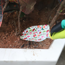 Load image into Gallery viewer, Awefrank Garden Shovel with Measurement Mark, Sturdy Heavy Duty Gardening Tool Trowel/Hand Shovel/Garden Spade